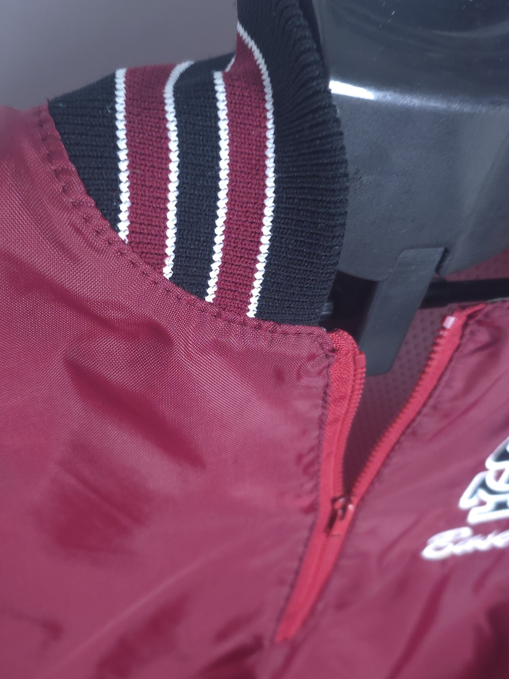 VTG DeLONG Varsity Windbreaker Jacket Mens XL Maroon Black V-Neck Baseball 90s - Picture 6 of 12